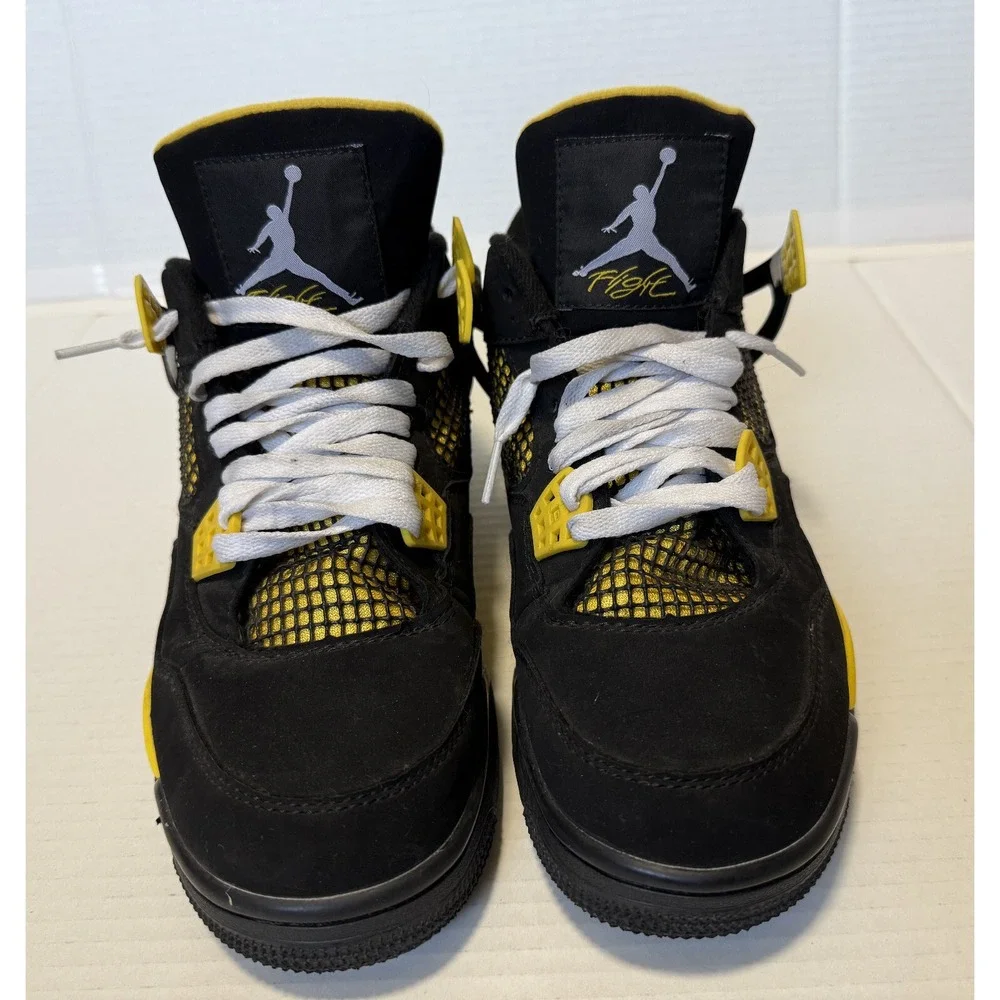 AIR JORDAN Yellow‎ Thunder - Men's Size 8